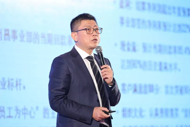 2018赏金女王地产筑梦，，，，，再出发！赏金女王迎新年会盛放纵行